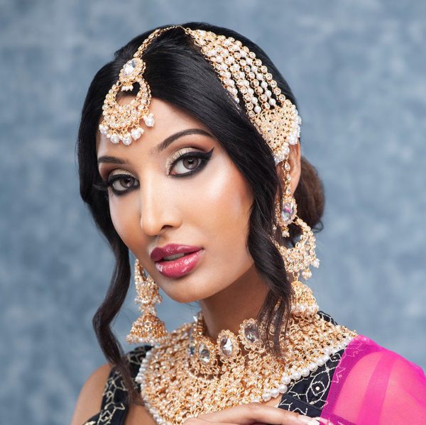 3 W E E K    Asian Bridal Make-up, Hair & Shoot - Deposit Only Discount