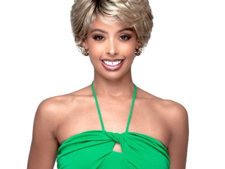 Bobbi Boss Escara Ultra Lightweight Wig - B111 MADDIE Supply